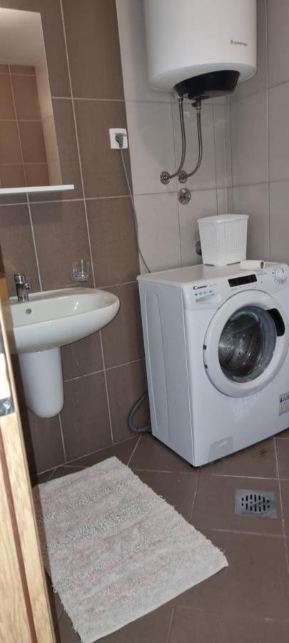 Naki Apartmani Podgorica Exterior foto